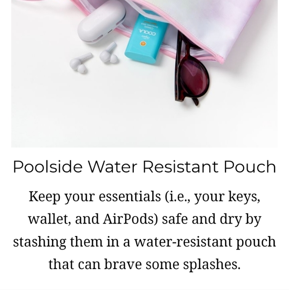 🎉3/$39 🆕️Poolside Water Resistant Pouch - Picture 2 of 9